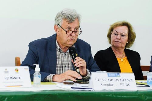 Senador Luiz Carlos Heinze é integrante da Comissão de Agricultura e Reforma Agrária no Senado Federal. Foto Choks/Divulgação