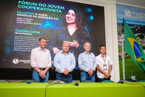 Polo, Manica, Schroeder e Rodrigues compuseram a mesa de abertura. Foto Choks/Divulgação.