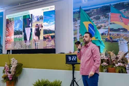 Guilherme Ferraudo ressaltou que 73% da emissão de gases de efeito estufa na atmosfera são de combustíveis fósseis. Foto Choks/Divulgação.