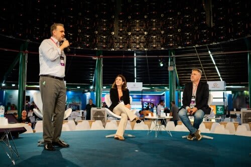 Painel Cenários e tendências tecnológicas do agro no Brasil contou com a participação de Randon, Simone e Villwock. Foto Choks/Divulgação