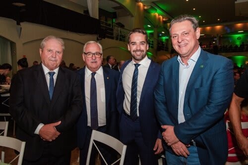 Presidente foi o anfitrião de inúmeras autoridades como o deputado federal, Pedro Westphalen; o governador Eduardo Leite e o ministro da Agricultura, Carlos Fávaro. Foto Choks/Divulgação.