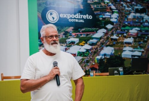 Produtor associado da Cotrijal Markus Schmiedt aconselhou: sigam seus agrônomos. Foto Choks/Divulgação.