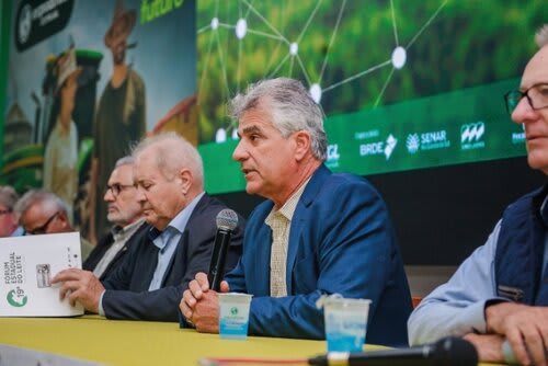 Abertura do encontro leiteiro foi feito pelo presidente da CCGL, Caio Vianna. Foto Choks/Divulgação.