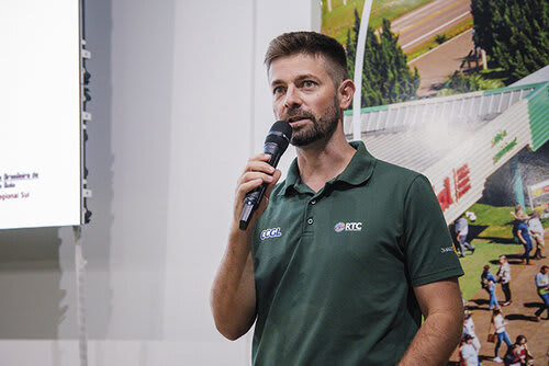 Geomar Corassa, da CCGL, foi mediador do primeiro painel