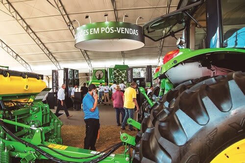 Movimento foi intenso durante a Expodireto (Jackson Ciceri/ExpoRevista)