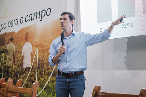 O sócio-diretor da Agroconsult, André Debastiani, abordou os cenários para soja e milho