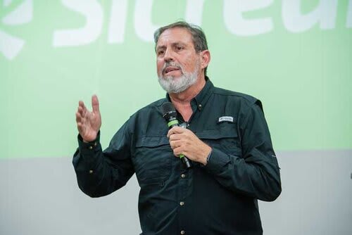O professor e pesquisador em da UFRGS, Paulo Carvalho, abordou estratégias de manejo de pastagens