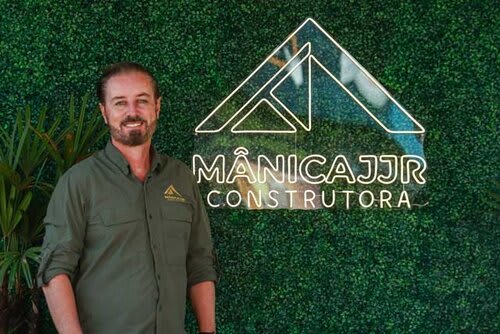 Marcelo Mânica destaca a importância de estar presente na feira 