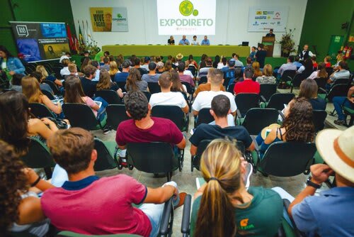 Rogério da Silva, Nei Manica, Eliane De Bortoli e Enio Schroeder fizeram abertura do evento (Choks/Divulgação)