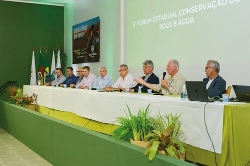 Da esquerda para a direita: Alexandre Doneda, Luciano Schwerz, Pedro Westphalen,  Ernani Polo, Cláudio Coutinho, Erli Teixeira, Caio Vianna, Jorge Lemainski e Paulo Pires. Foto Choks/Divulgação